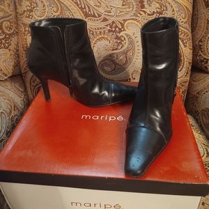 Vintage Black authentic Leather Stiletto Boots Size 8M